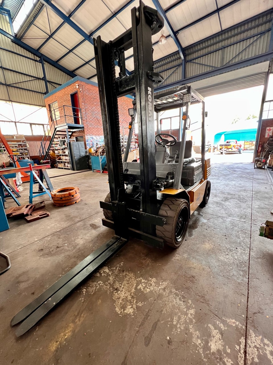 ForkLift01